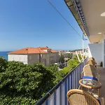 Nora Apartment
